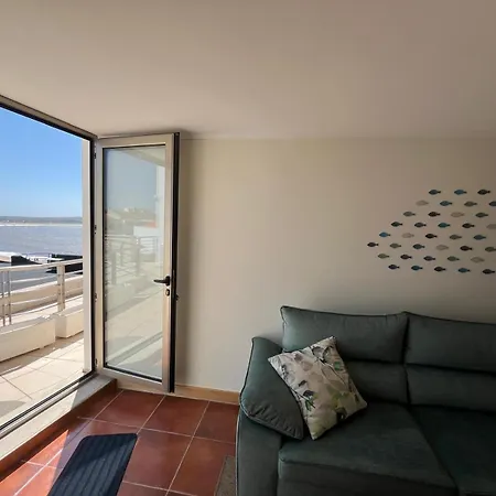Edificio Beira Rio דירה
